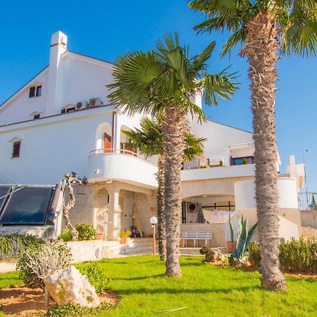 Apartments Punta & Vista In Krk Krk Town Dış mekan fotoğraf