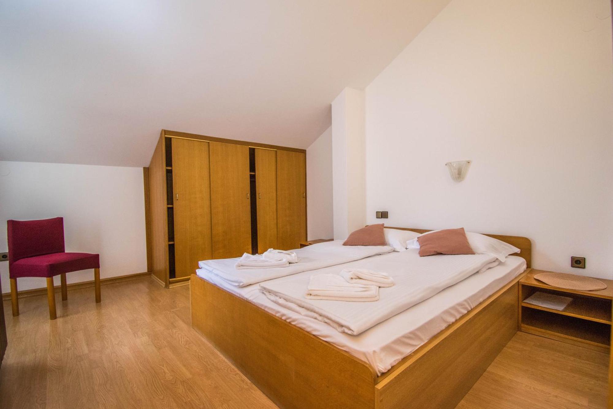 Apartments Punta & Vista In Krk Krk Town Dış mekan fotoğraf